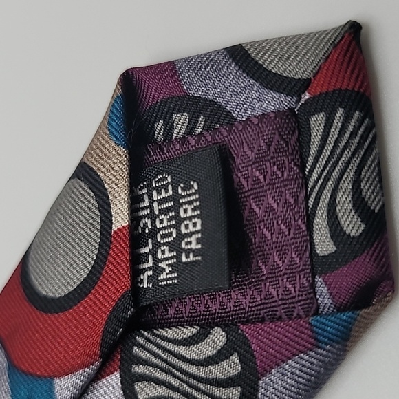 Adolfo 100% Silk Red Black Gray Circles Men's Tie - Picture 3 of 3